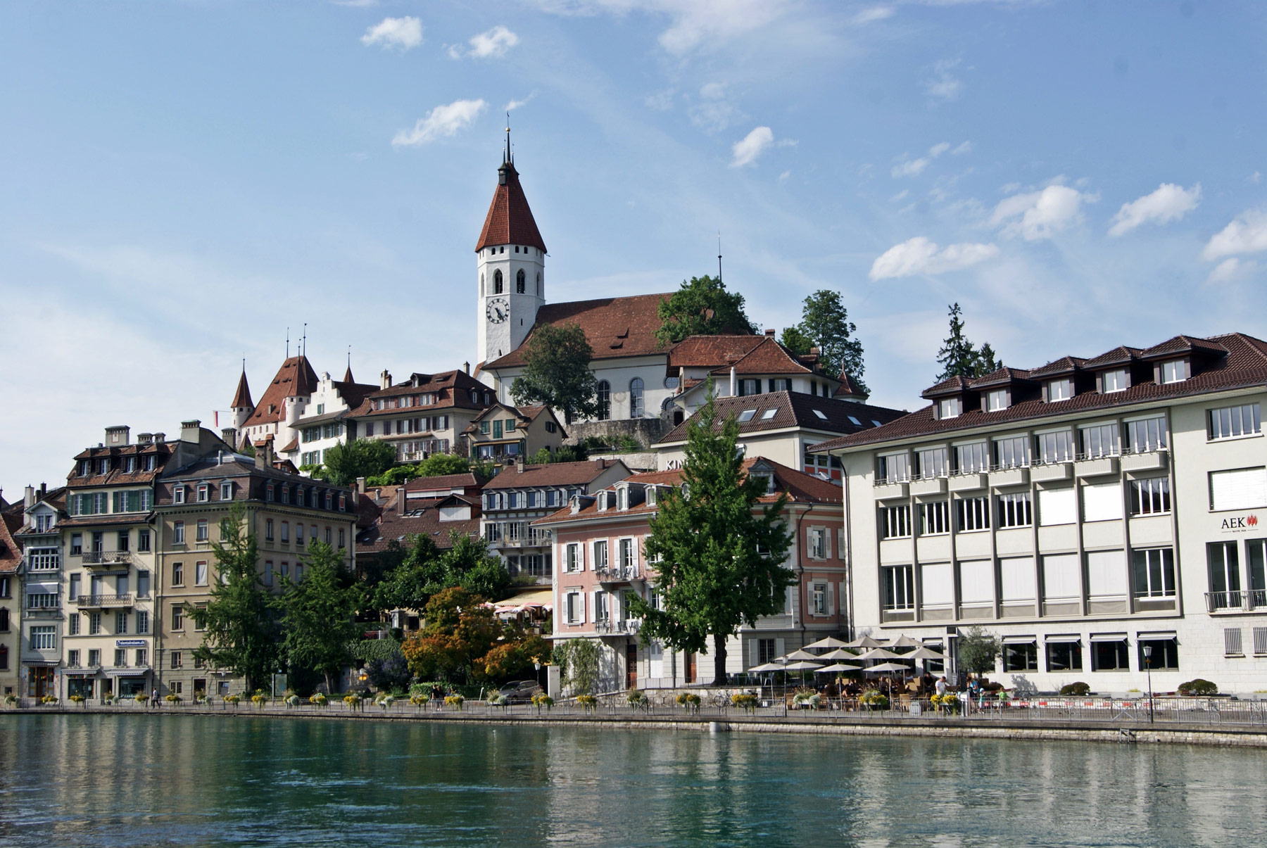 photo Oberland Suisse ville Thoune eglise lac