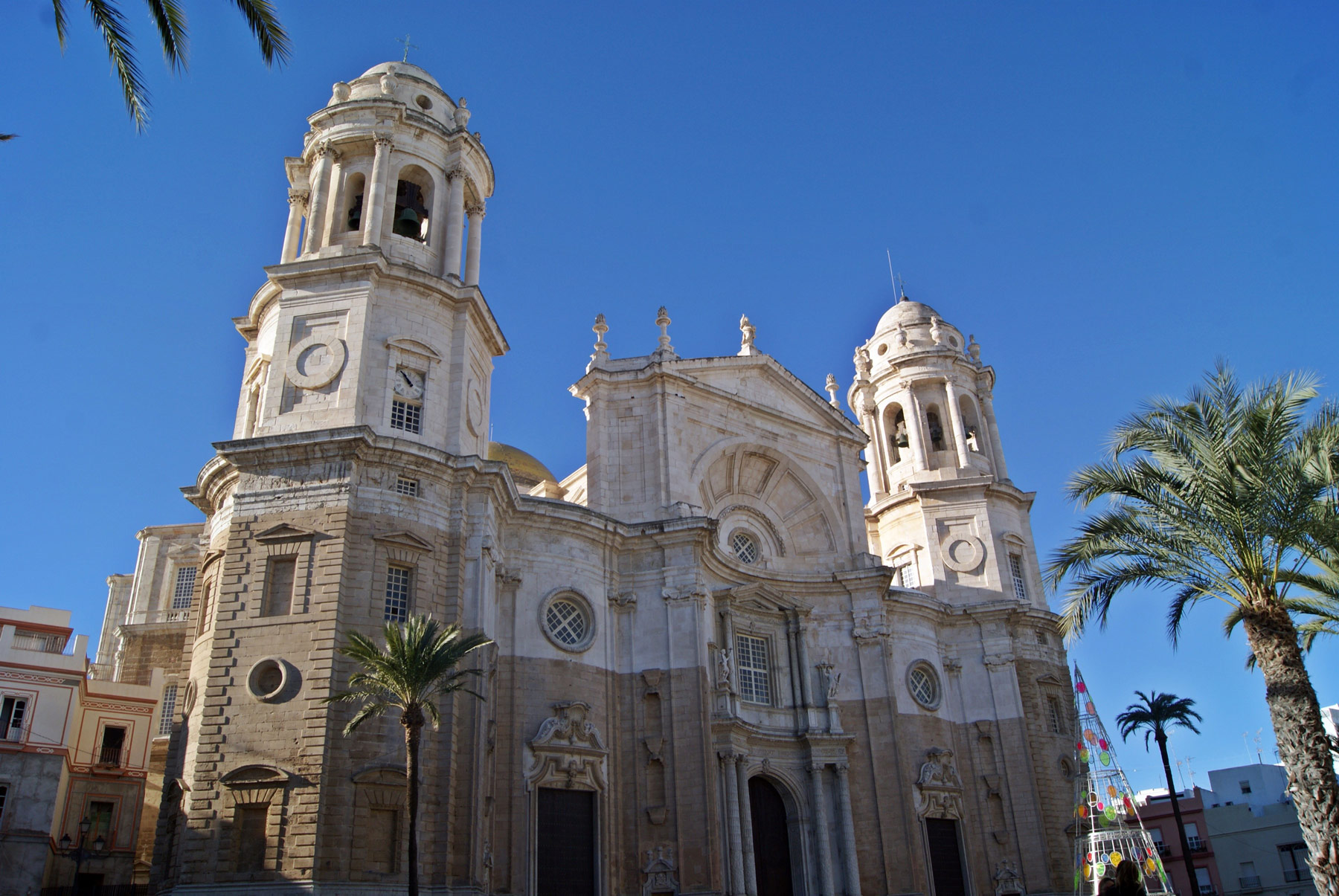 photo ville Seville Espagne  cadix Eglise